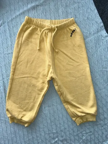 Pantalon jogging tape à l’œil