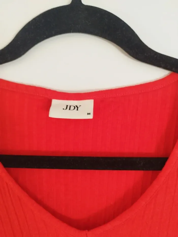 Tee-shirt rouge "JDY" taille M - photo numéro 6
