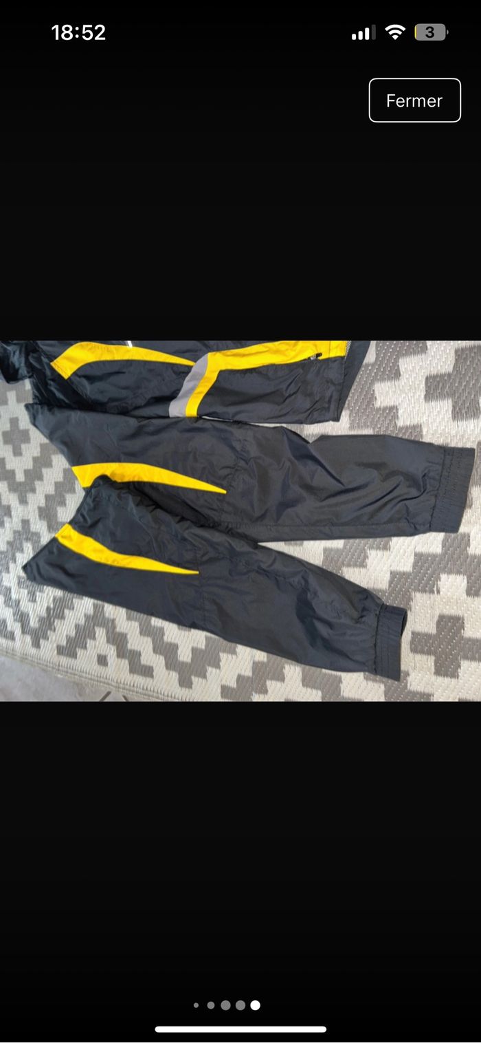 Veste ASICS qui peut se porter en doudoune sans manches - photo numéro 8