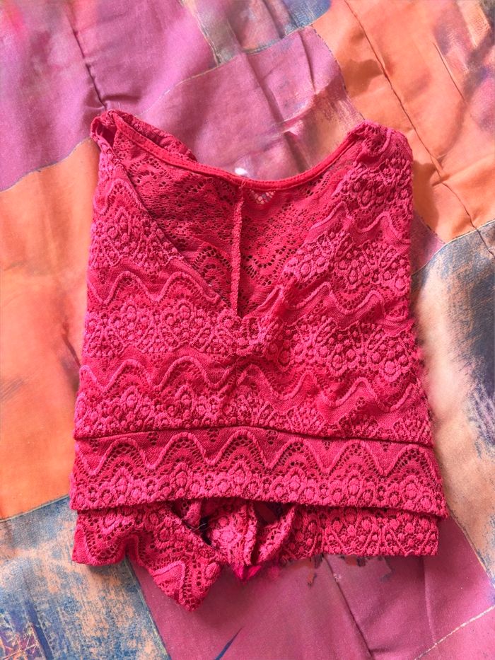 Top rouge décolleté - Taille S - photo numéro 3