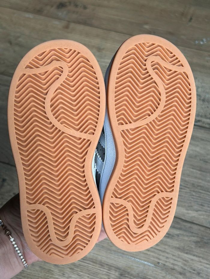 Baskets Adidas Campus fille / garçon 25,5 Tbe - photo numéro 5