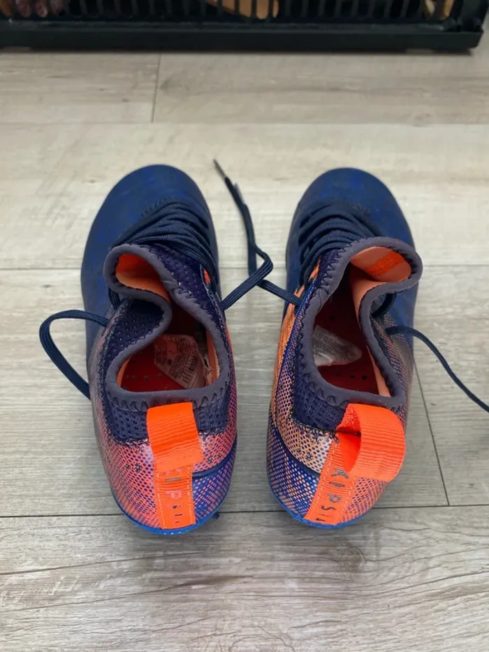 Chaussures de foot - photo numéro 2