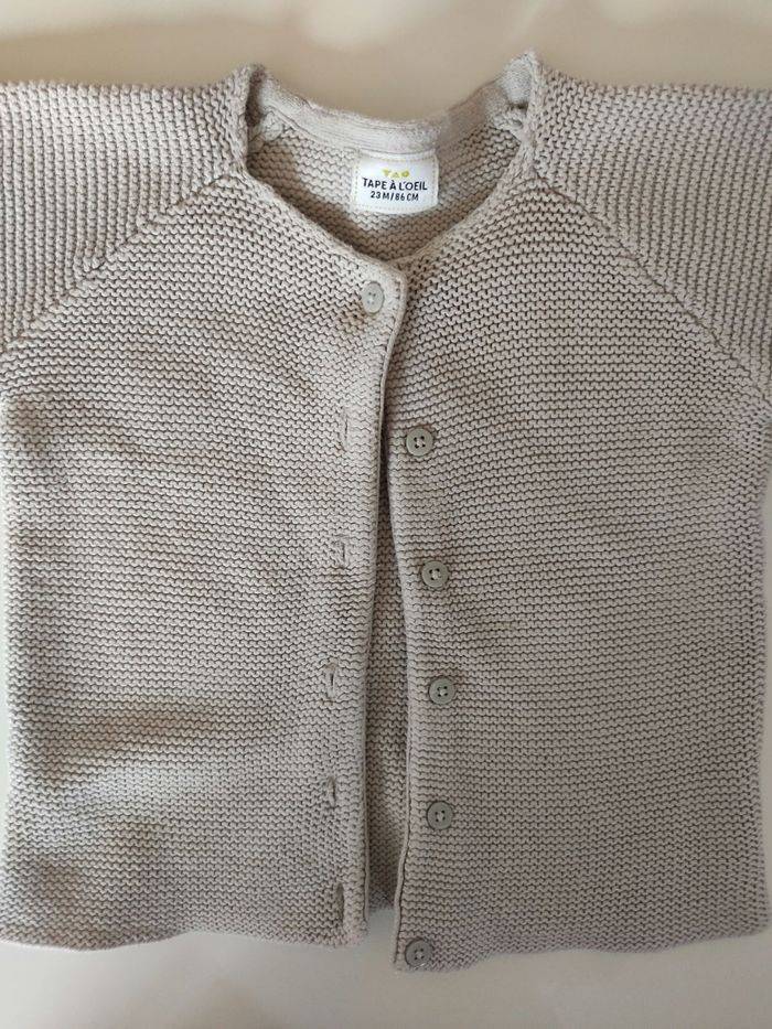 Gilet en laine gris Tape à l'oeil - Taille 23 mois - Très bon état - photo numéro 2