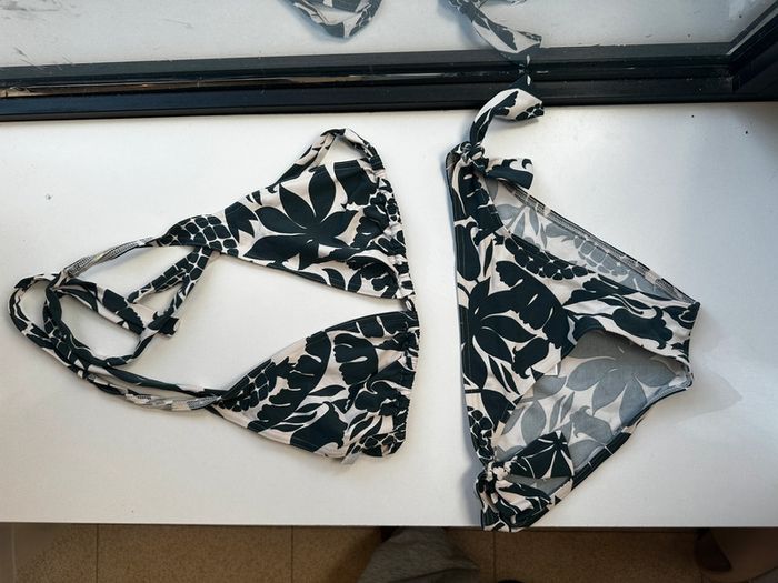 Maillot de bain 2 pièces noir et blanc - ERES