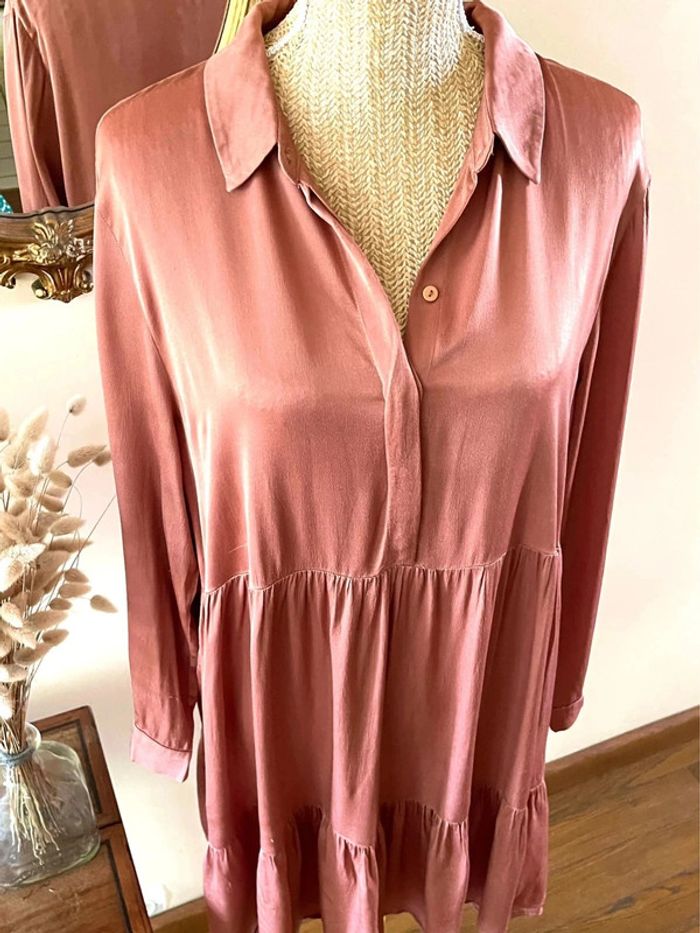 Robe Rose satinée plissée à Manches Longues - Zara - Taille XL - photo numéro 10