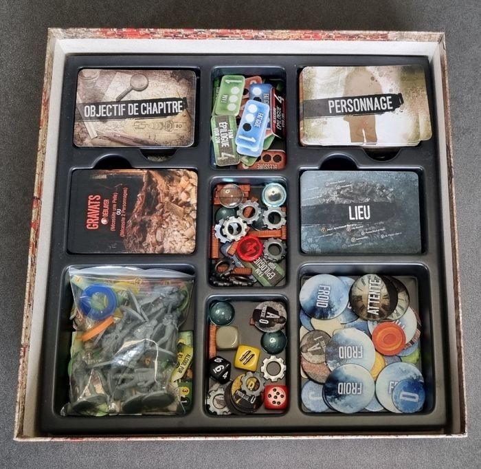 Jeu de société this war of mine + extension mémoires de la cité en ruine - photo numéro 5
