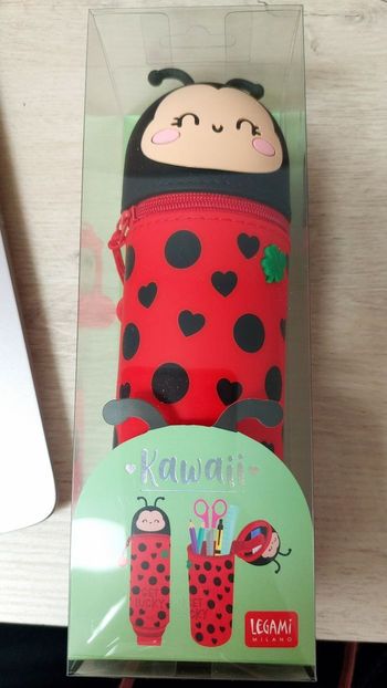 Legami NEUF lady bug miraculous trousse