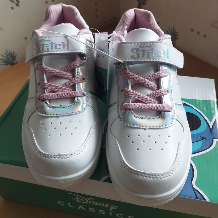 Tennis fille 33 Neuf Disney Stitch - photo numéro 2