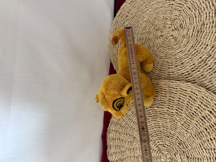 Peluche lion Simba DISNEY NICOTOY Le Roi lion yeux brodés - photo numéro 3