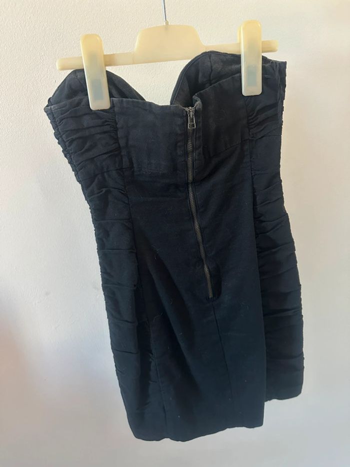 Robe noire bustier - photo numéro 6