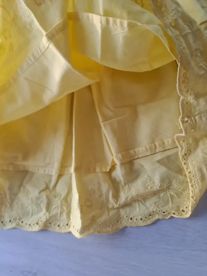 Belle jupe jaune 5ans - photo numéro 2