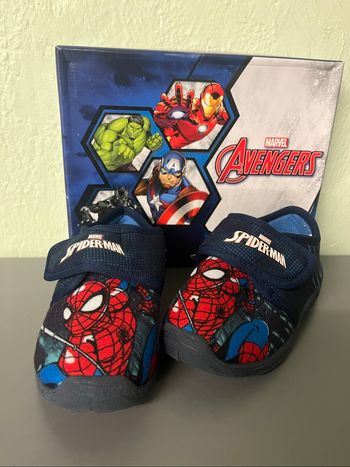 Chaussons 27