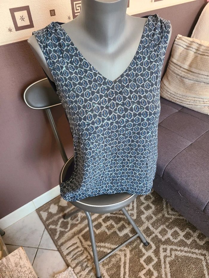 Blouse sans manches 38