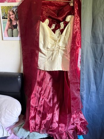 Robe de cérémonie