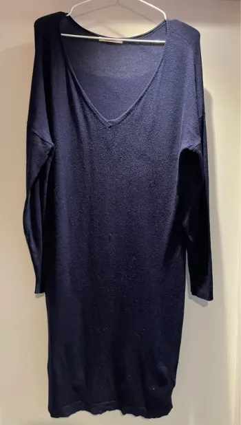 Robe - pull col v Camieu taille M très bon état