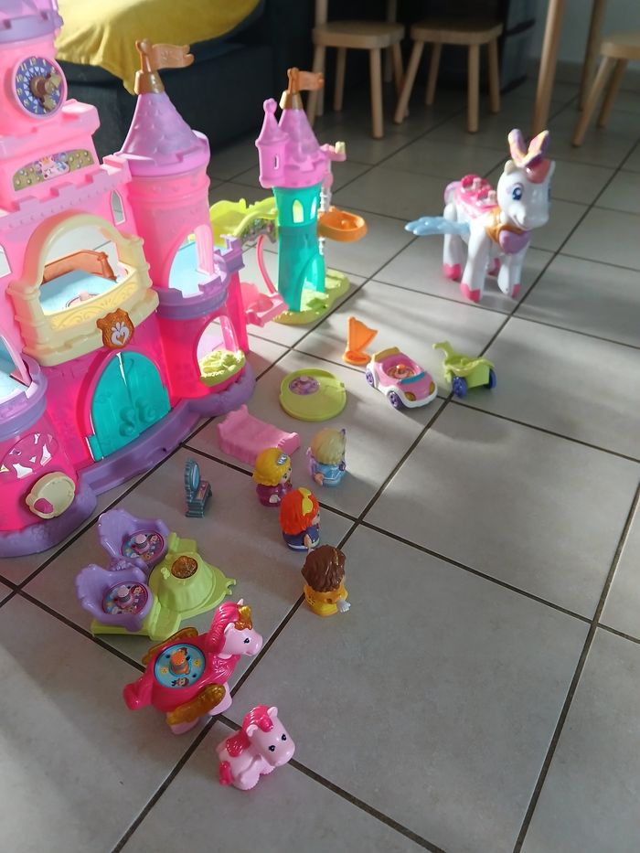 Chateau princesse tut tut - photo numéro 5