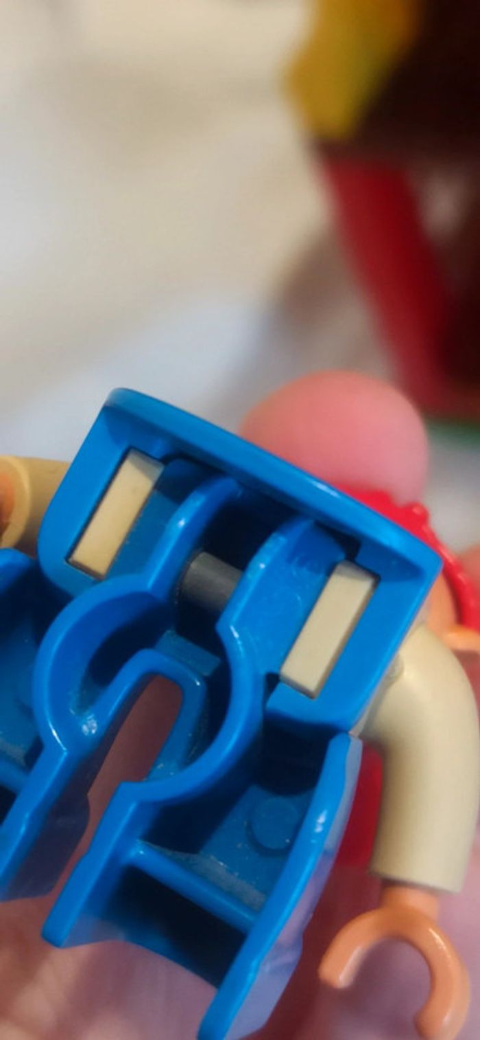 Bâtiment de Ferme avec homme fermier mouton et cochon lego duplo - photo numéro 10