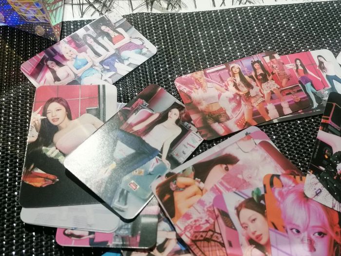 Jeu de cartes AESPA 🎤 - photo numéro 9