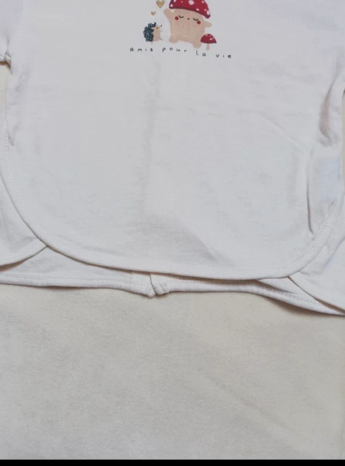 Tee-shirt manches longues neuf Kiabi fille 6 mois - photo numéro 3