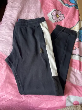 Jogging  le coq sportif taille XL