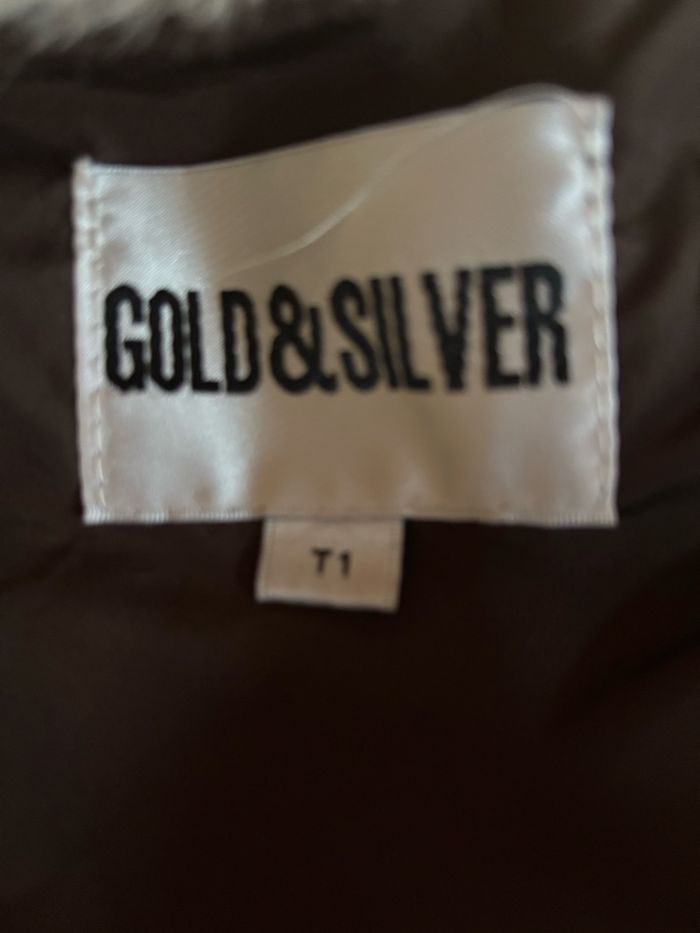 Vend gilet sans manche fausse fourrure