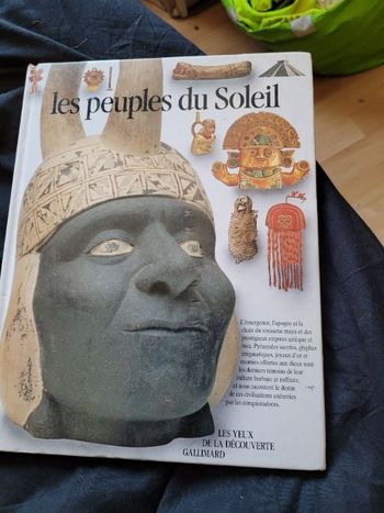 Les peuples du soleil
