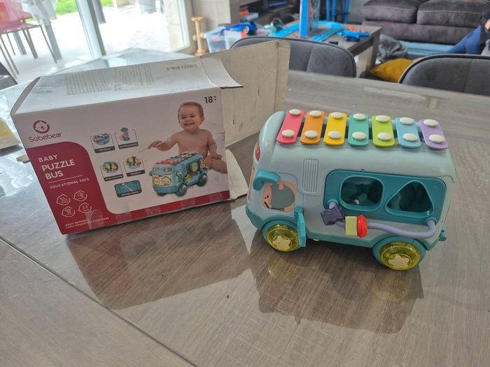 Puzzle a forme avec xylophone