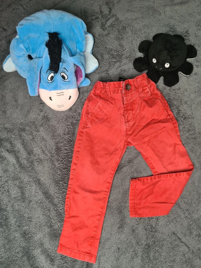 Jeans rouge 12/18 mois