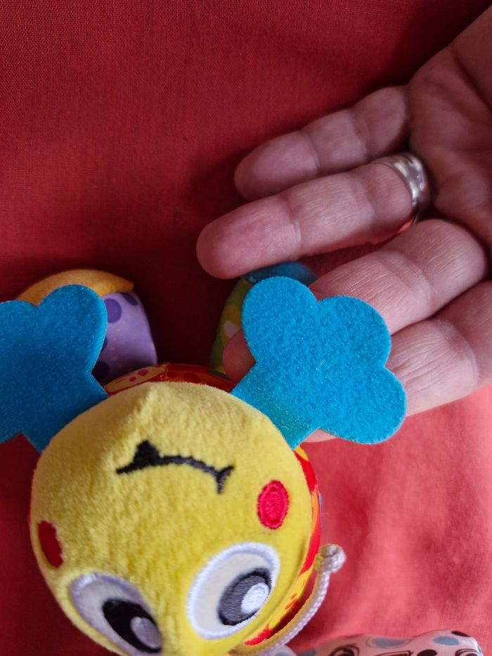 L'Abeille sensorielle de bébé - photo numéro 2