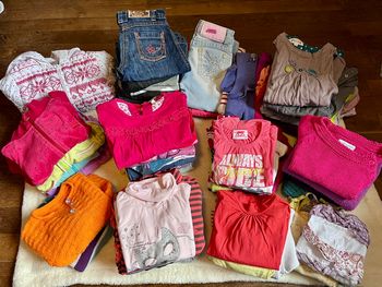 Lot fille 24 mois - 76 pièces