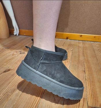 Bottes noir fourré a plateforme