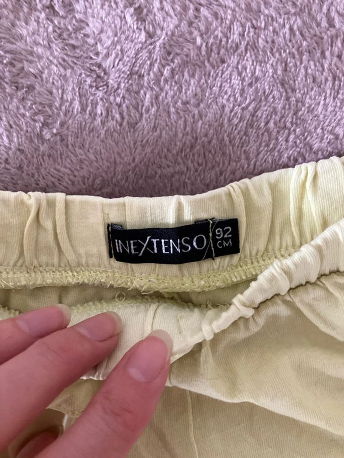 Short jaune in extenso 3 ans - photo numéro 3