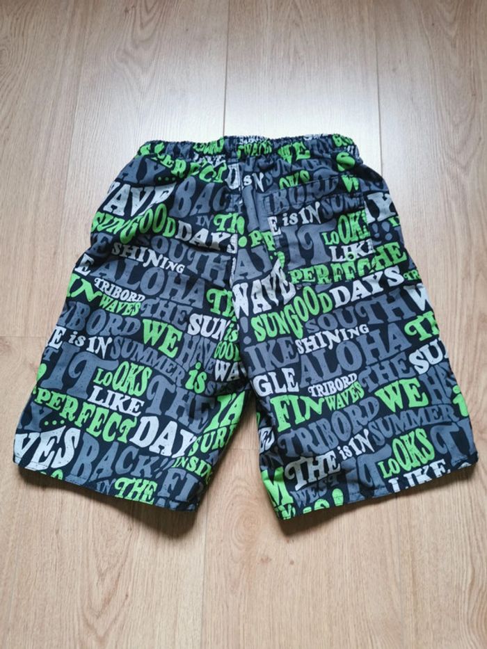 Short, short de bain vert et gris 10ans - photo numéro 3