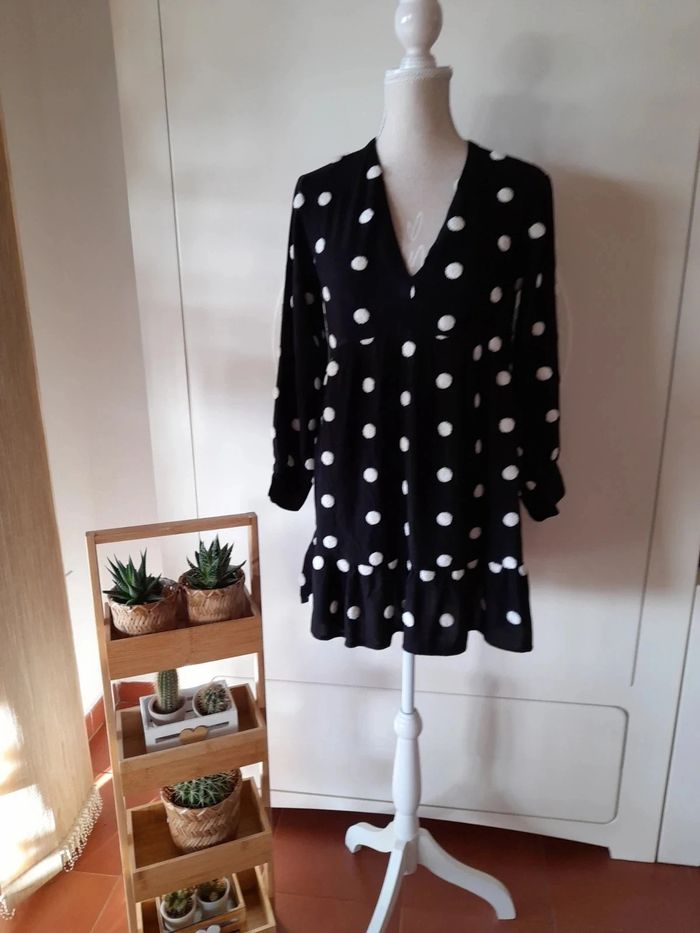 Vestido de lunares grandes - photo numéro 3