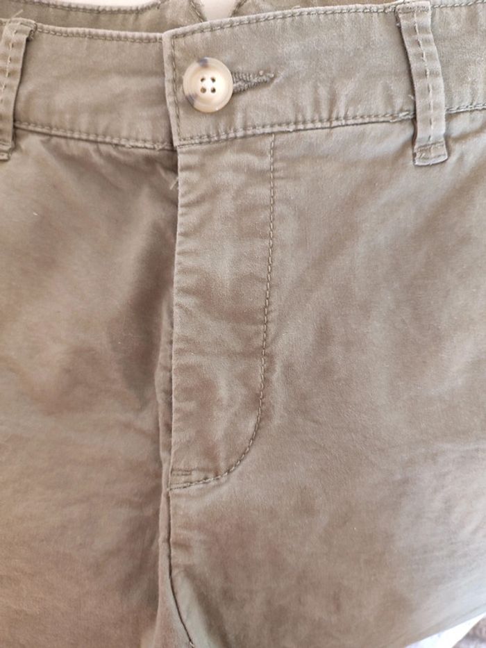 Short kaki - photo numéro 6
