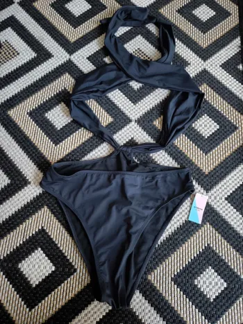 Maillot de bain 1 pièce noir - Ardene - Taille L - Neuf