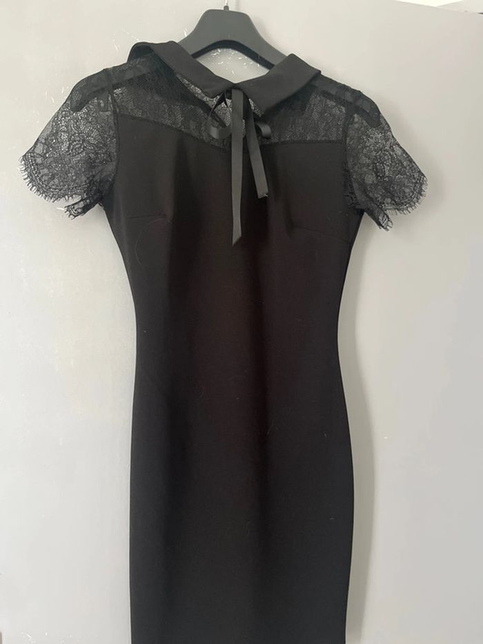 Robe noire dentelle Taille M