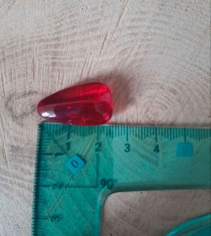 Lot de 33 grosses perles en verre gouttes rouges - photo numéro 2