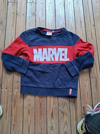 Pull marvel 8 ans