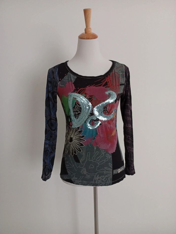 Tee-shirt manches longues Desigual taille M