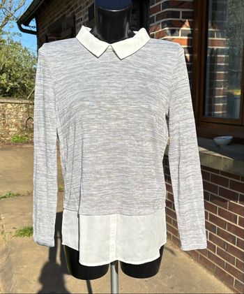 🤍 Pull 2-en-1 effet chemise – Taille M (38)