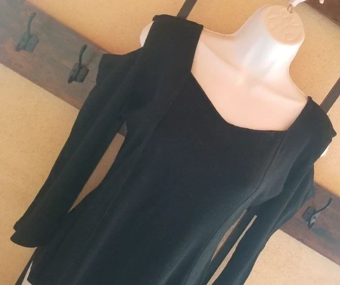 Haut épaules dénudées T-M - photo numéro 3