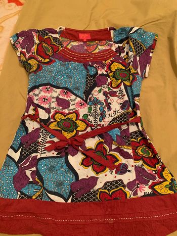 haut long avec motifs