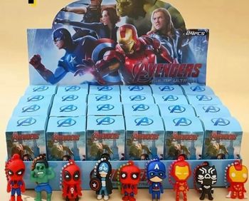 Coffret Avengers – 24 mini figurines – parfait pour calendrier de l’Avent !