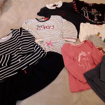 Lot vêtements bébé fille 24 mois