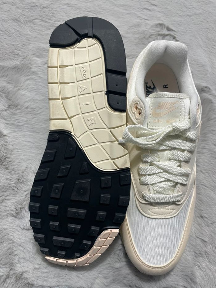 Basket Nike Air Max 1 crème - Taille 41 - photo numéro 5