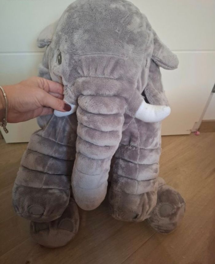 Grosse peluche Elephant