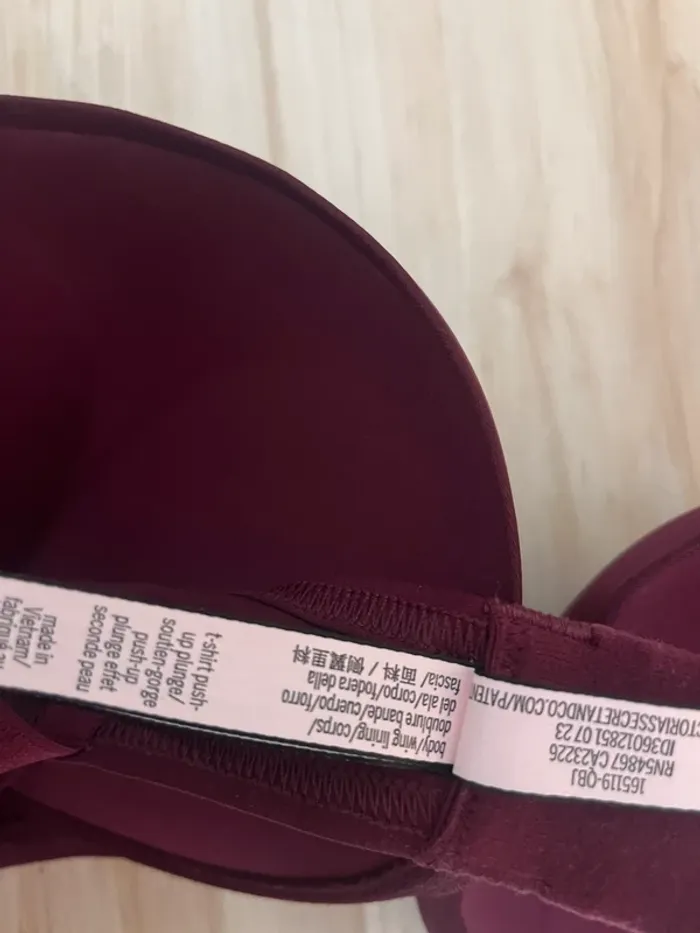 soutien gorge push up effet seconde peau victoria’s secret 36D - photo numéro 5