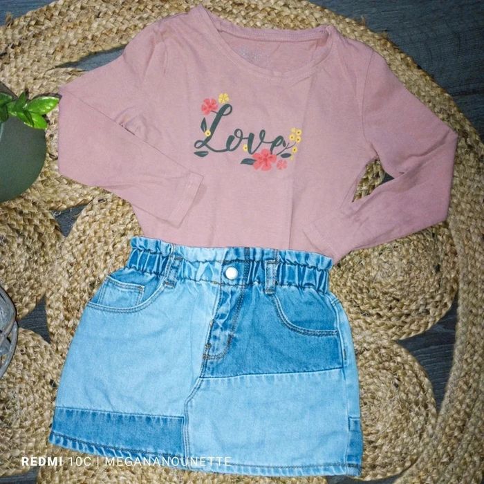 💖 Ensemble fleurie Fille Zara - Taille 4 ans (104 cm) 💖 - photo numéro 2