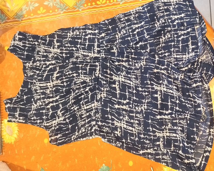 Combishort bleue et blanche - photo numéro 2